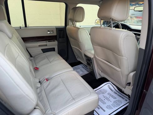 Used 2012 Ford Flex SEL w/ Equipment Group Order Code FWD image 17
