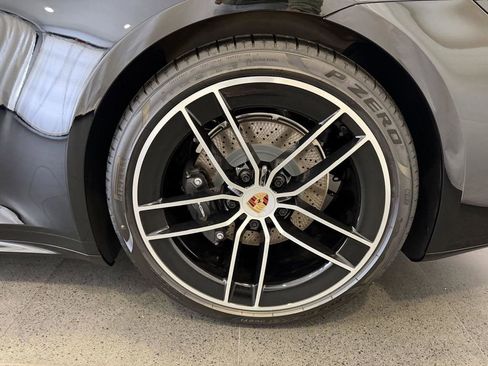 New 2026 Porsche 911 Carrera image 11