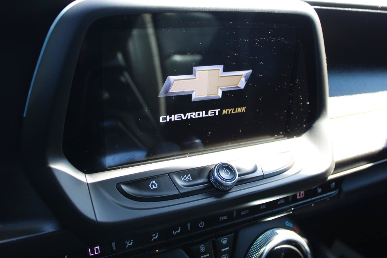 Used 2017 Chevrolet Camaro SS RWD image 33