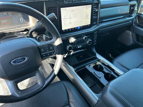 Used 2023 Ford F250 Lariat w/ Sport Appearance Package AWD/4WD image 20