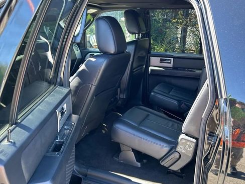 Used 2017 Ford Expedition EL Limited image 10