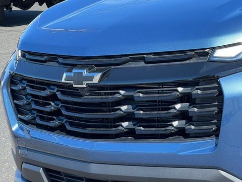 New 2026 Chevrolet Equinox LT w/ Convenience Package II AWD/4WD image 37