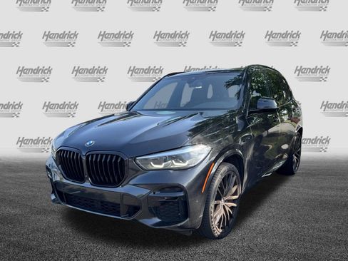 Certified 2023 BMW X5 xDrive40i w/ M Sport Package AWD/4WD image 5