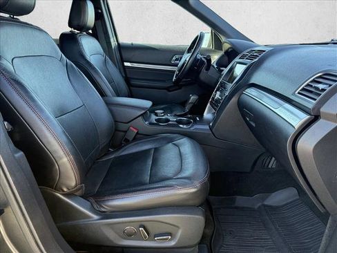 Used 2018 Ford Explorer Sport w/ Equipment Group 401A image 11
