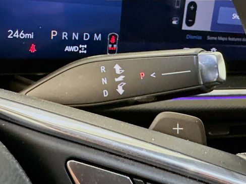 Used 2024 Buick Envision Preferred image 25