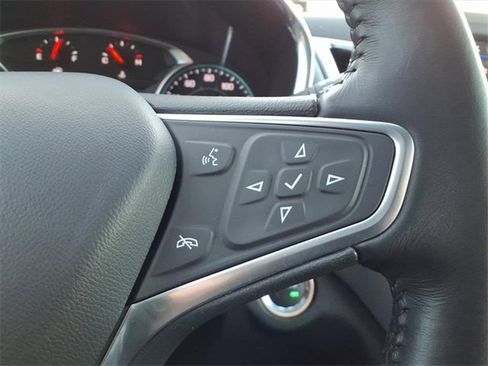 Used 2022 Chevrolet Equinox LT image 16