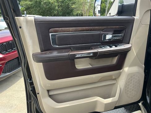 Used 2014 RAM 3500 Laramie Longhorn AWD/4WD image 3