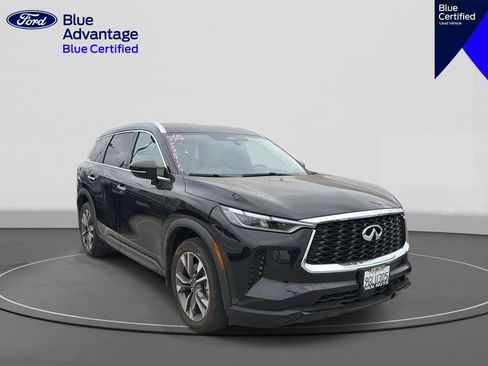 Used 2023 INFINITI QX60 Luxe w/ Cargo Package FWD image 7