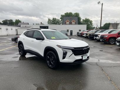 New 2026 Chevrolet Trax LT w/ Driver Confidence Package