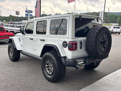 Used 2024 Jeep Wrangler Unlimited Rubicon 392 AWD/4WD image 2