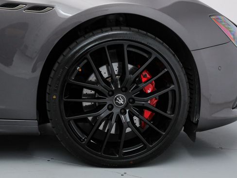 Certified 2023 Maserati Ghibli Modena RWD image 22