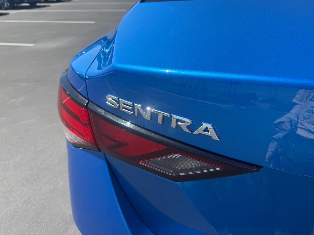 Used 2024 Nissan Sentra SV FWD image 6