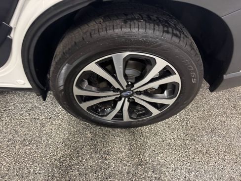 Used 2019 Subaru Forester Limited w/ Popular Package #3 image 14