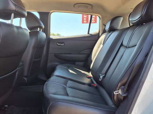 Used 2018 Nissan Leaf SL w/ SL Technology Package image 9