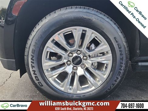 Used 2022 GMC Yukon XL Denali image 34