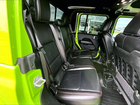 Used 2021 Jeep Gladiator Rubicon AWD/4WD image 24