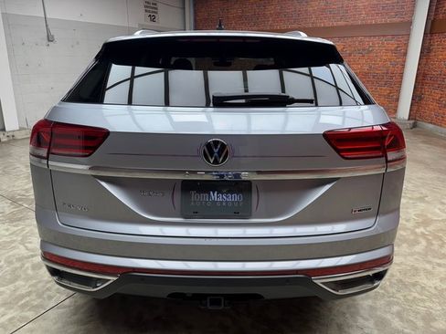 Used 2021 Volkswagen Atlas Cross Sport SEL Premium image 4
