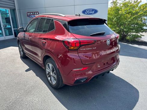 Used 2023 Buick Encore GX Select w/ Sport Touring Package FWD image 4