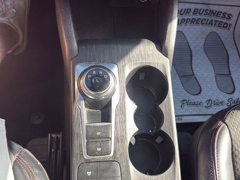 Used 2023 Ford Escape ST-Line Select AWD/4WD image 14