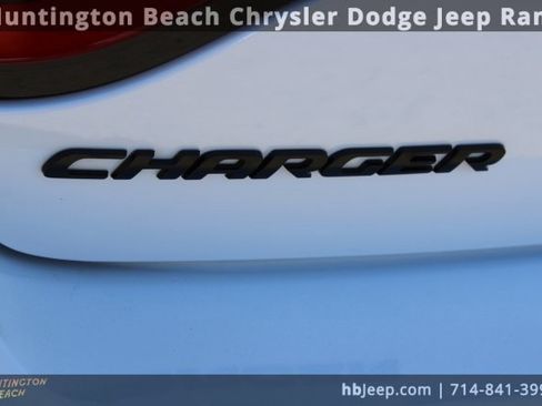 Used 2022 Dodge Charger SRT Hellcat w/ SRT Black Package image 7