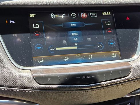 Used 2019 Cadillac XT5 Luxury FWD image 30