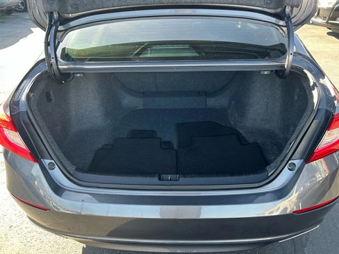 Used 2018 Honda Accord Sport image 25