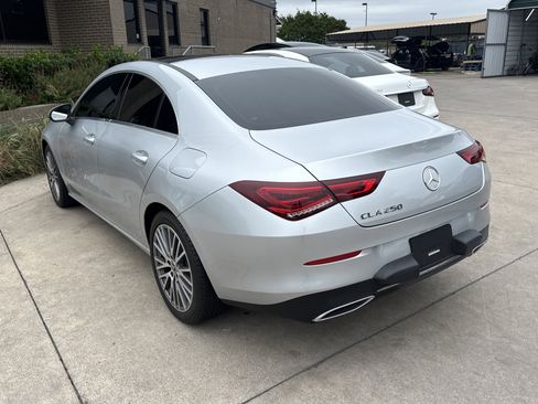 Used 2020 Mercedes-Benz CLA 250 image 2