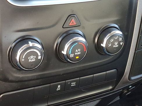 Used 2018 RAM 1500 Tradesman w/ Popular Equipment Group AWD/4WD image 16