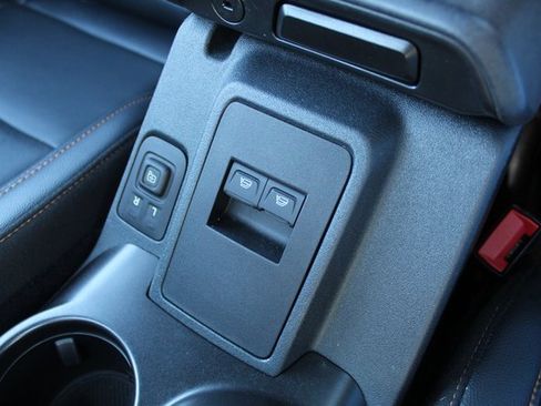 Used 2023 Ford Bronco Badlands w/ Sasquatch Package image 38