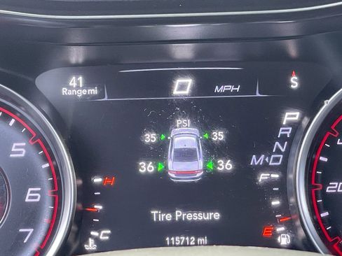 Used 2019 Dodge Charger SXT w/ Leather Interior Group RWD image 27