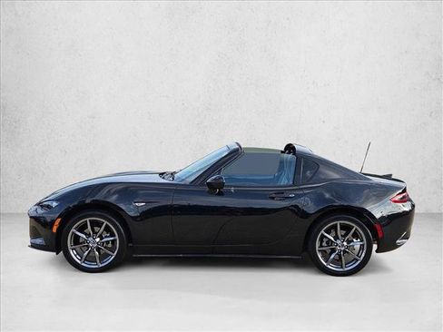 Used 2018 MAZDA MX-5 Miata RF Grand Touring RWD image 9