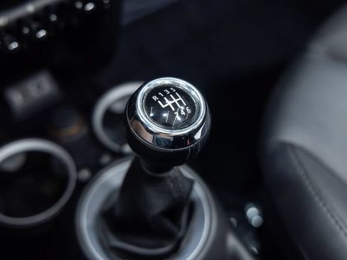 Used 2013 MINI Cooper Roadster S FWD image 17