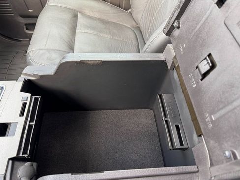 Used 2015 Ford F250 Lariat w/ Lariat Ultimate Package image 32