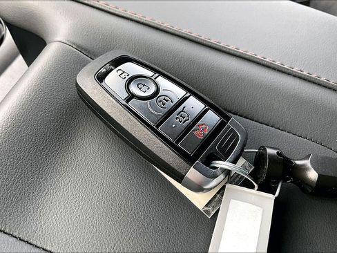 New 2025 Ford Expedition Max Active image 36