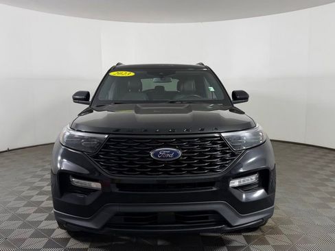 Used 2023 Ford Explorer ST-Line w/ Class IV Trailer Tow Package AWD/4WD image 5