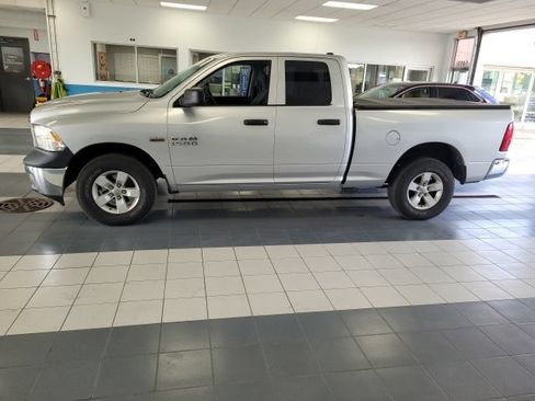 Used 2016 RAM 1500 Tradesman w/ Popular Equipment Group AWD/4WD image 4