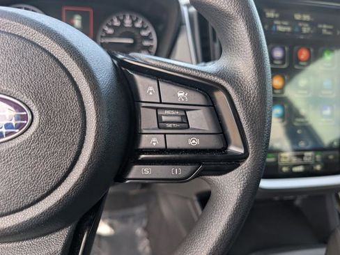 Used 2025 Subaru Crosstrek 2.0i Premium image 22