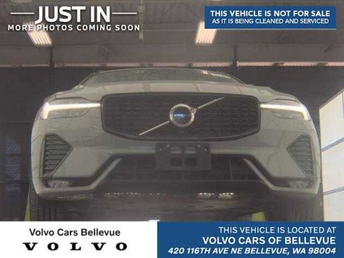 Certified 2025 Volvo XC60 B5 Plus image 1