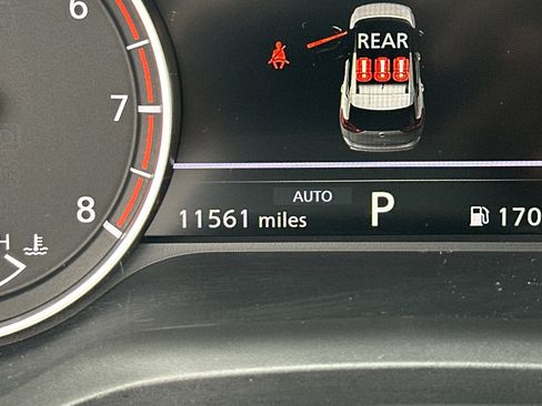 Used 2025 Nissan Rogue SV image 29