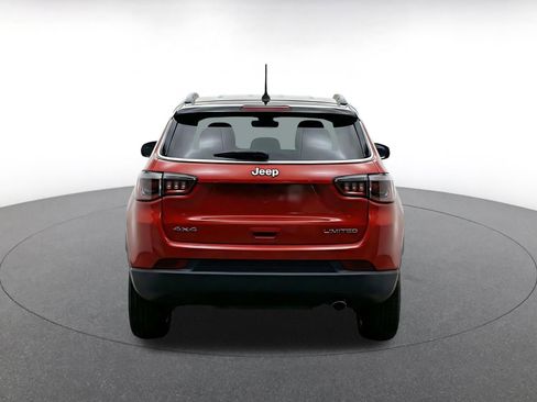 Used 2025 Jeep Compass Limited AWD/4WD image 8