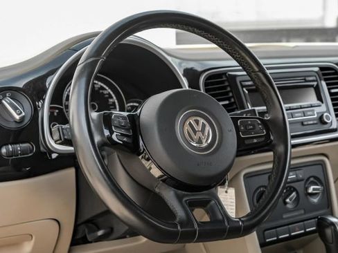 Used 2014 Volkswagen Beetle 1.8T image 18