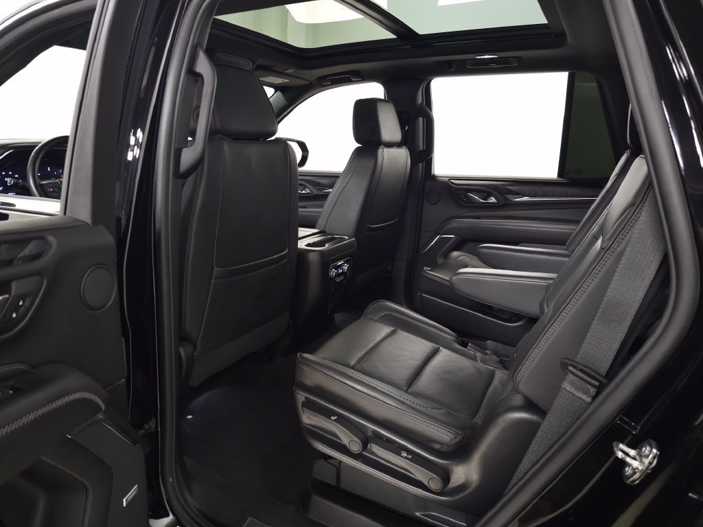 Used 2023 GMC Yukon Denali w/ LPO, Floor Liner Package AWD/4WD image 37