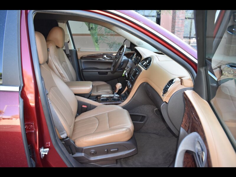 Used 2016 Buick Enclave Leather FWD image 34