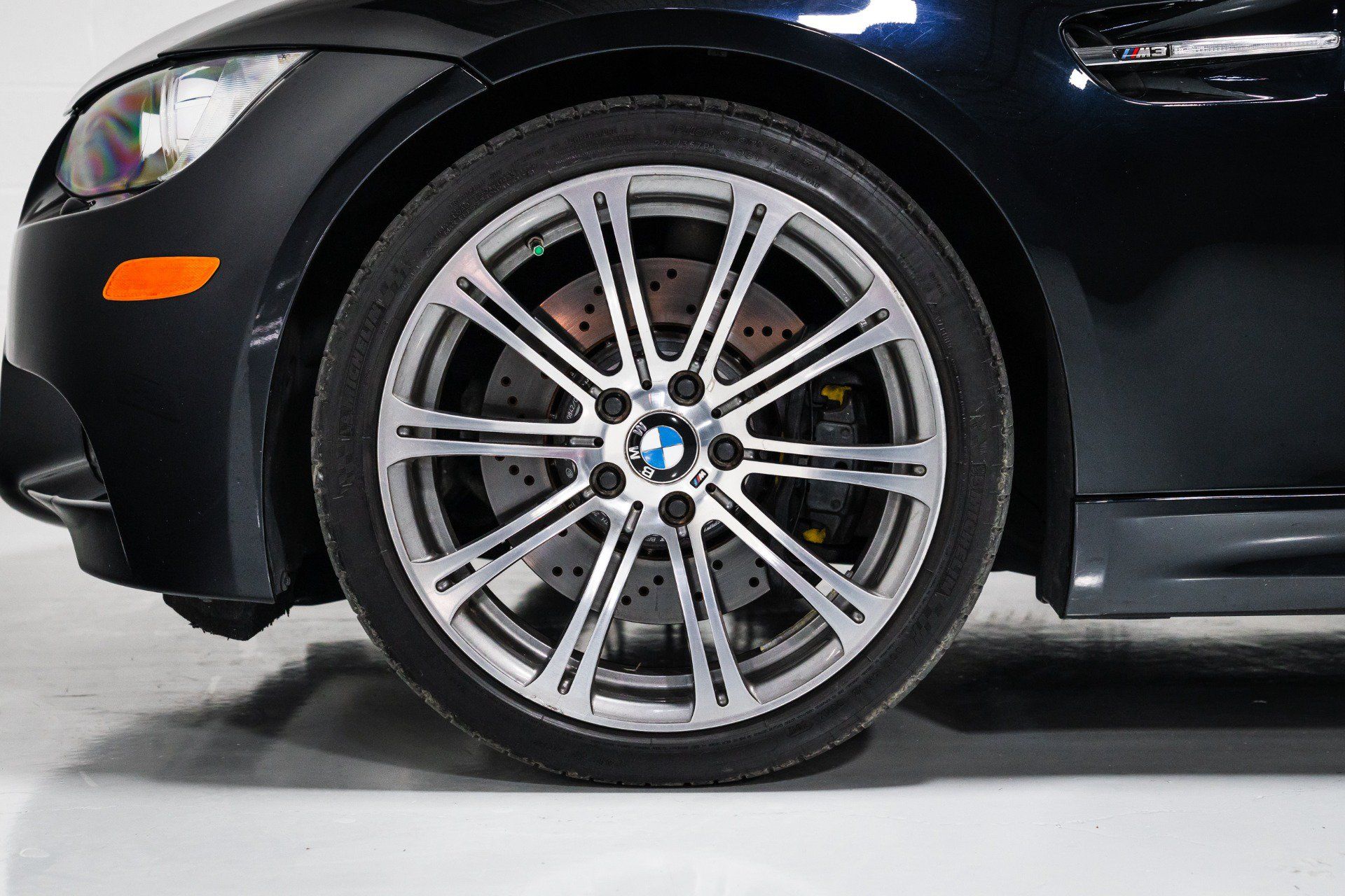 Used 2011 BMW M3 Convertible RWD image 9