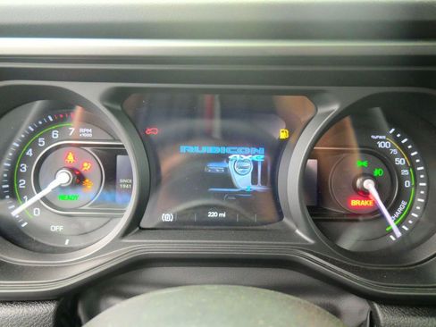 New 2024 Jeep Wrangler Unlimited Rubicon 4xe image 20