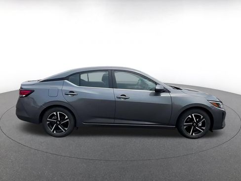 Used 2025 Nissan Sentra SV FWD image 7