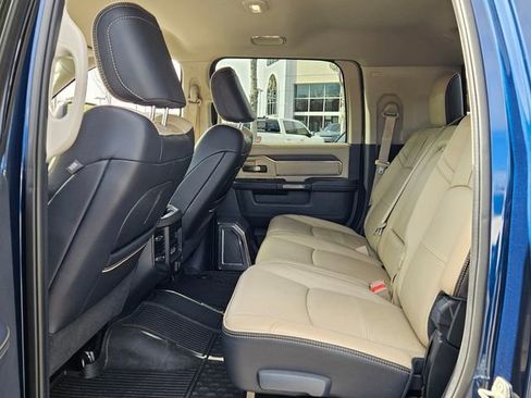 Used 2023 RAM 2500 Limited image 11
