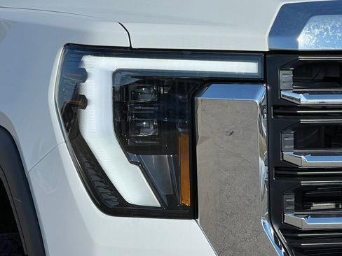 New 2026 GMC Sierra 2500 SLE w/ SLE Value Package; image 37