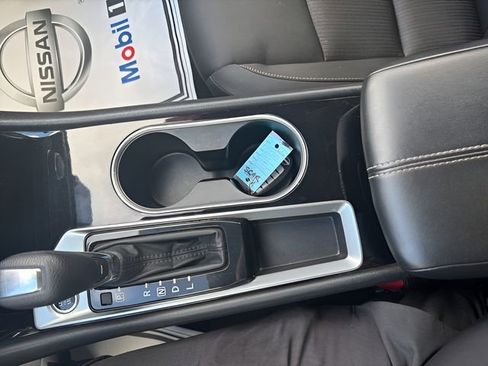 Certified 2024 Nissan Altima 2.5 SV image 17