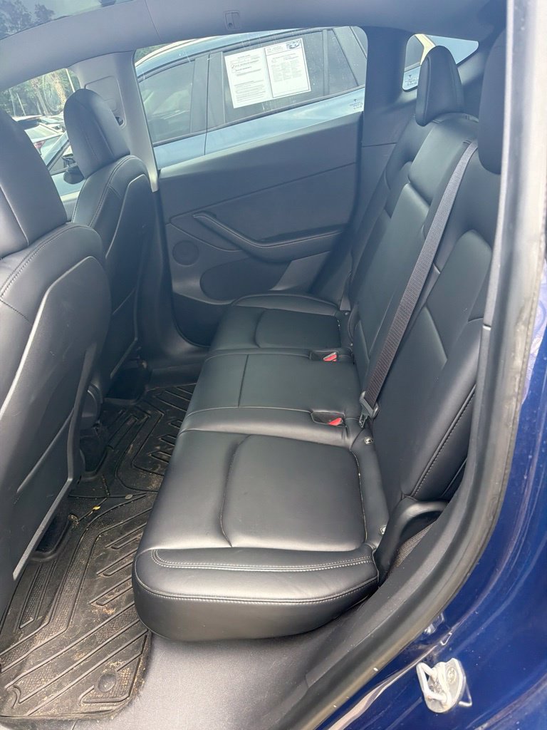 Used 2021 Tesla Model Y Long Range AWD/4WD image 7